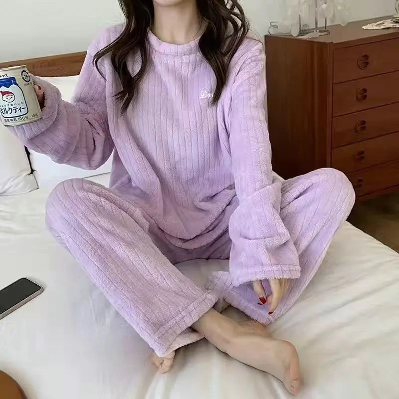 Winter Soft Velvet Pajamas Set